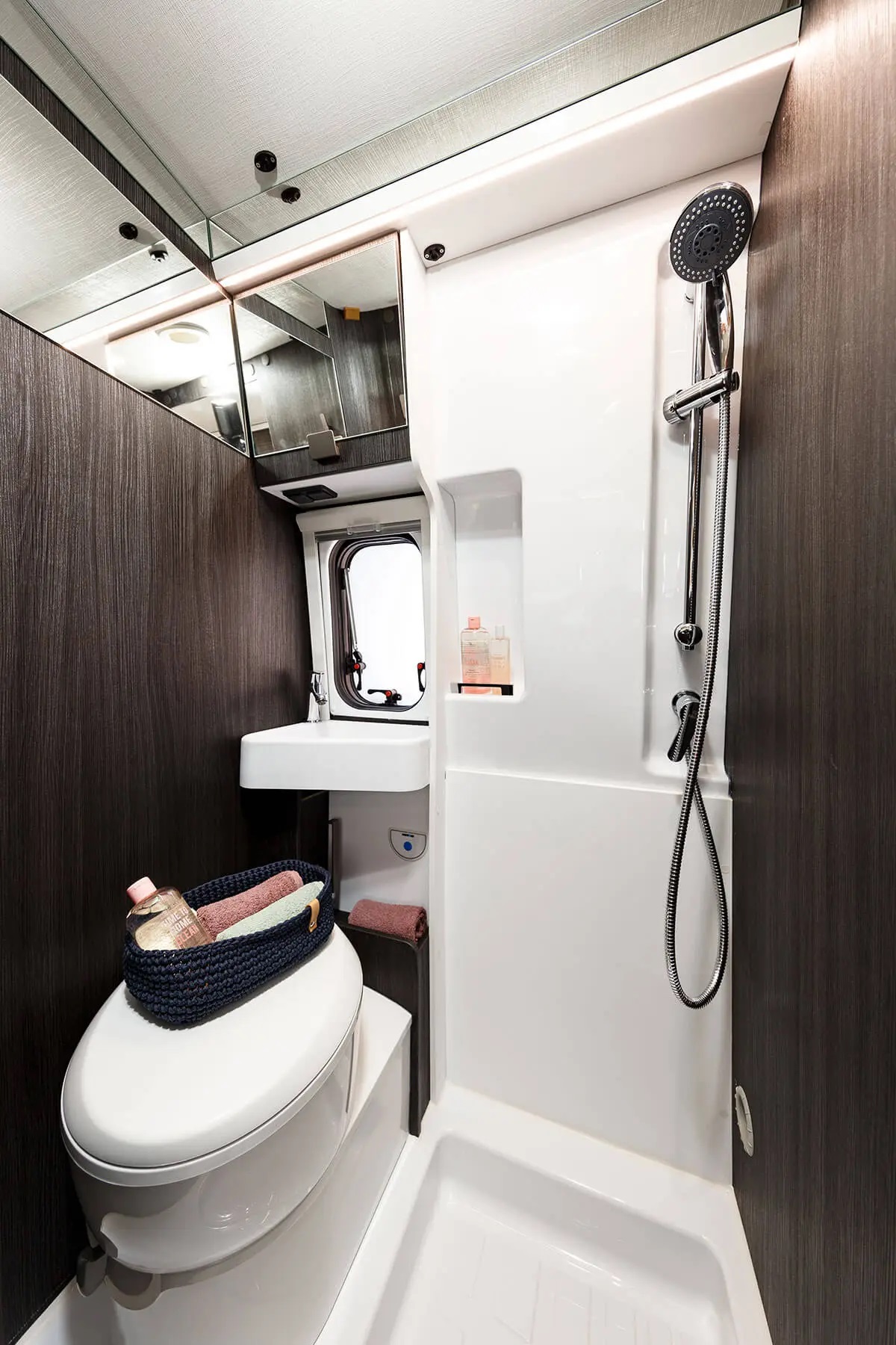 Baño con ducha